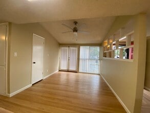 5546 Waring Rd in San Diego, CA - Building Photo - Building Photo