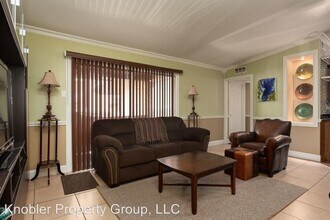 2627 Douglas Ave-Unit -#205 in Dallas, TX - Building Photo - Building Photo