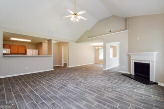 10320 Deep Creek Cove in Union City, GA - Building Photo - Building Photo