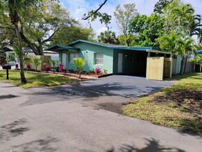 3203 SW 14th Ave in Fort Lauderdale, FL - Building Photo - Building Photo