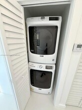 1243 SW 30th Pl in Miami, FL - Building Photo - Building Photo