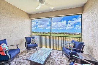 9389 Pocida Ct in Naples, FL - Building Photo - Building Photo