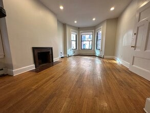 15 St Germain St, Unit 1 in Boston, MA - Building Photo - Building Photo