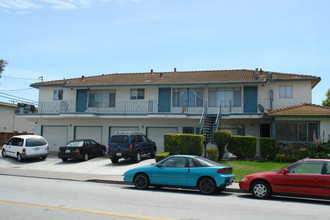 2207 Los Padres Blvd in Santa Clara, CA - Building Photo - Building Photo