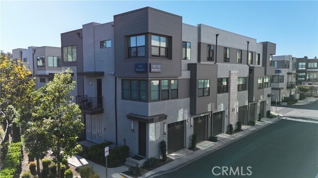 11053 Momentum Dr in Rancho Cucamonga, CA - Building Photo