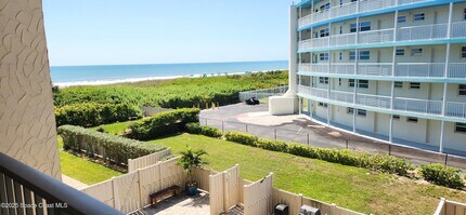 4100 Ocean Beach Blvd in Cocoa Beach, FL - Building Photo - Building Photo