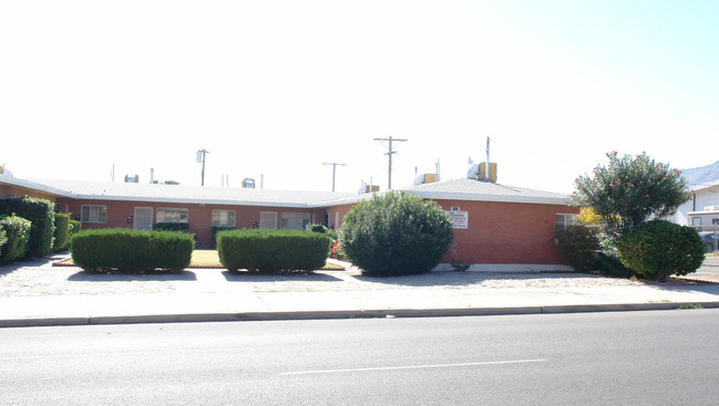 2910 Van Buren Ave in El Paso, TX - Building Photo - Building Photo