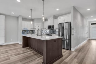 12028 NE 108th St in Vancouver, WA - Building Photo