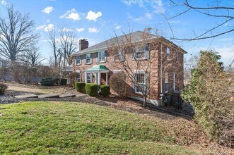 7008 Foxcroft Pl in Prospect, KY - Building Photo - Building Photo