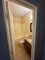 310 Primrose Ln in Chesapeake, VA - Building Photo