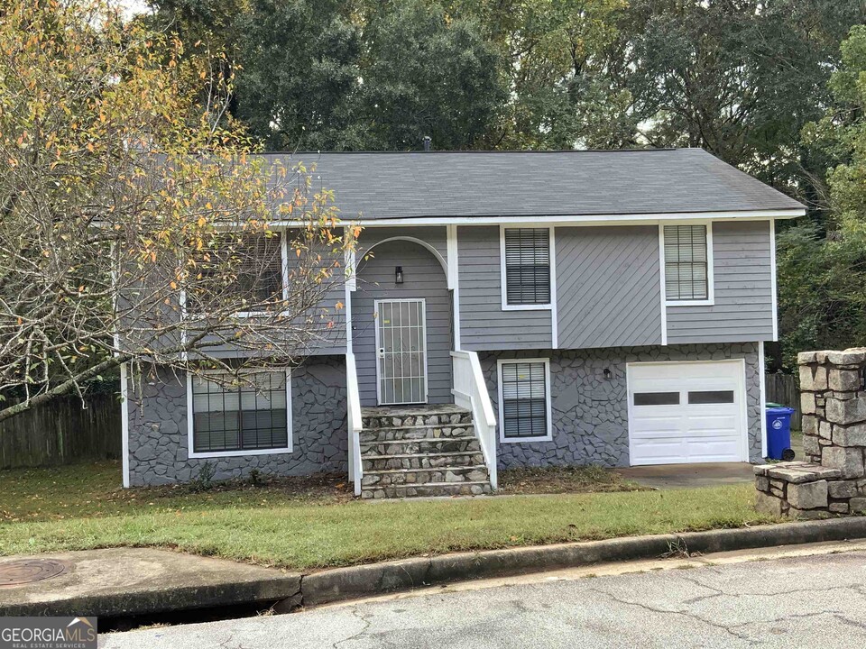 3527 Riverchase Dr in Decatur, GA - Building Photo