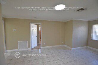 617 SW 4th St in Hallandale Beach, FL - Foto de edificio - Building Photo