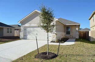 148 McFarland St in Georgetown, TX - Building Photo