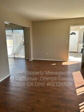 16542 Kellog Cir in Huntington Beach, CA - Building Photo - Building Photo