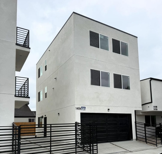 property at 1406 57th St