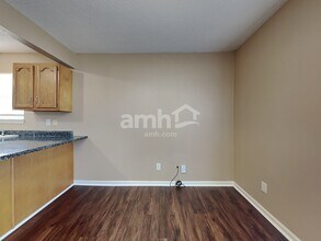 1387 Egret Ln in Greenwood, IN - Building Photo - Building Photo