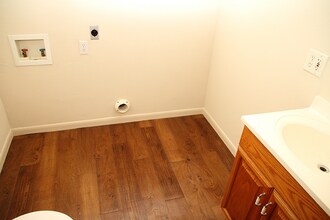 121 N McEntire Ct in White Settlement, TX - Building Photo - Building Photo