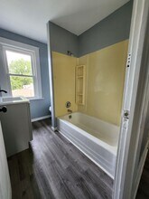 2939 Zimmerman Rd-Unit -2939 Zimmerman Apt 2 in Erie, PA - Building Photo - Building Photo