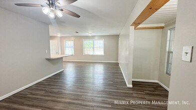 4817 45th St in Lubbock, TX - Foto de edificio - Building Photo