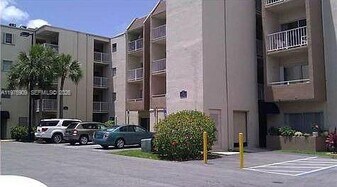7745 SW 86th St in Miami, FL - Building Photo