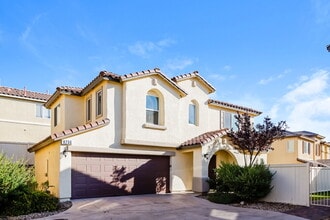 8236 New Leaf Ave in Las Vegas, NV - Building Photo - Building Photo