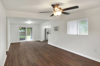 3006 Pinedale Ave in Lakeland, FL - Building Photo - Building Photo