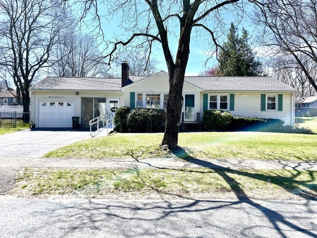 property at 39 Westvale Dr
