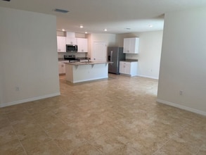 1328 Lawndale Ct in Ormond Beach, FL - Building Photo - Building Photo