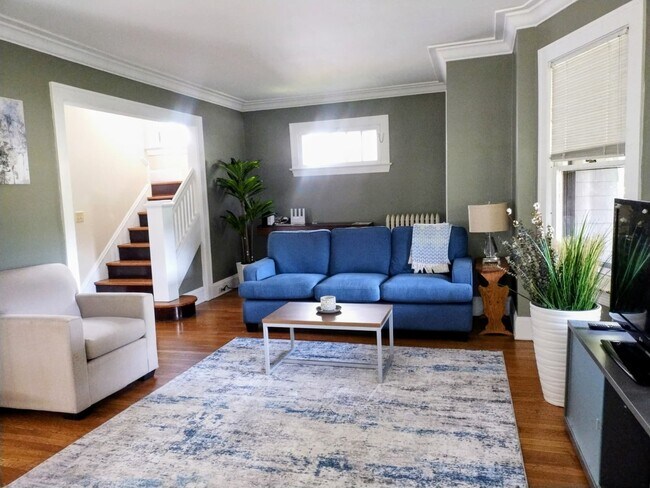 property at 3075 E Overlook Rd