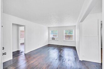 3530 Griggs Rd in Houston, TX - Building Photo - Building Photo