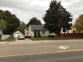 1615 Concord St S in South St. Paul, MN - Building Photo - Building Photo