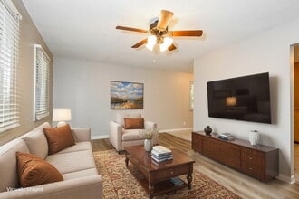 4306 Jones Ct, Unit 2314 in Powder Springs, GA - Foto de edificio - Building Photo