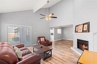 2910 Menlo Park Ln in Carrollton, TX - Building Photo - Building Photo