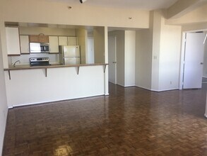6363 Christie Ave in Emeryville, CA - Building Photo - Building Photo