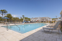 Indigo Townhomes in Gulf Breeze, FL - Building Photo - Building Photo