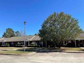 1634 Cobblestone Ln in Montevallo, AL - Building Photo - Building Photo