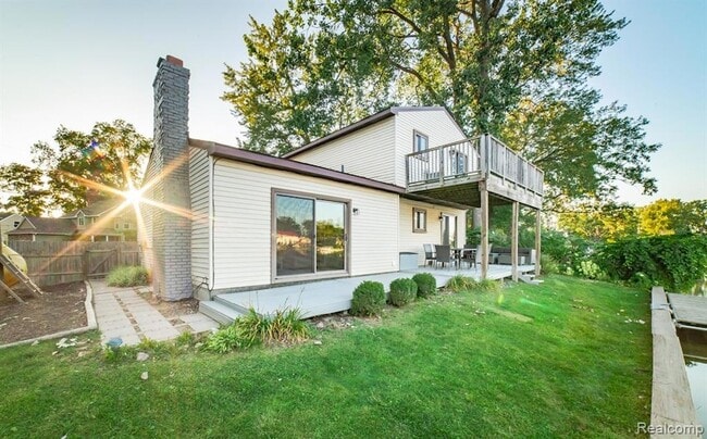 1253 Bamford St in Waterford Township, MI - Building Photo - Building Photo