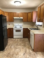 601 S Hickory St in McPherson, KS - Building Photo