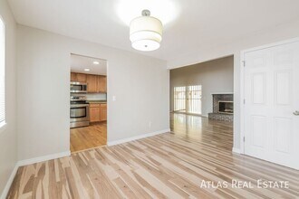 16571 E Asbury Pl in Aurora, CO - Building Photo - Building Photo