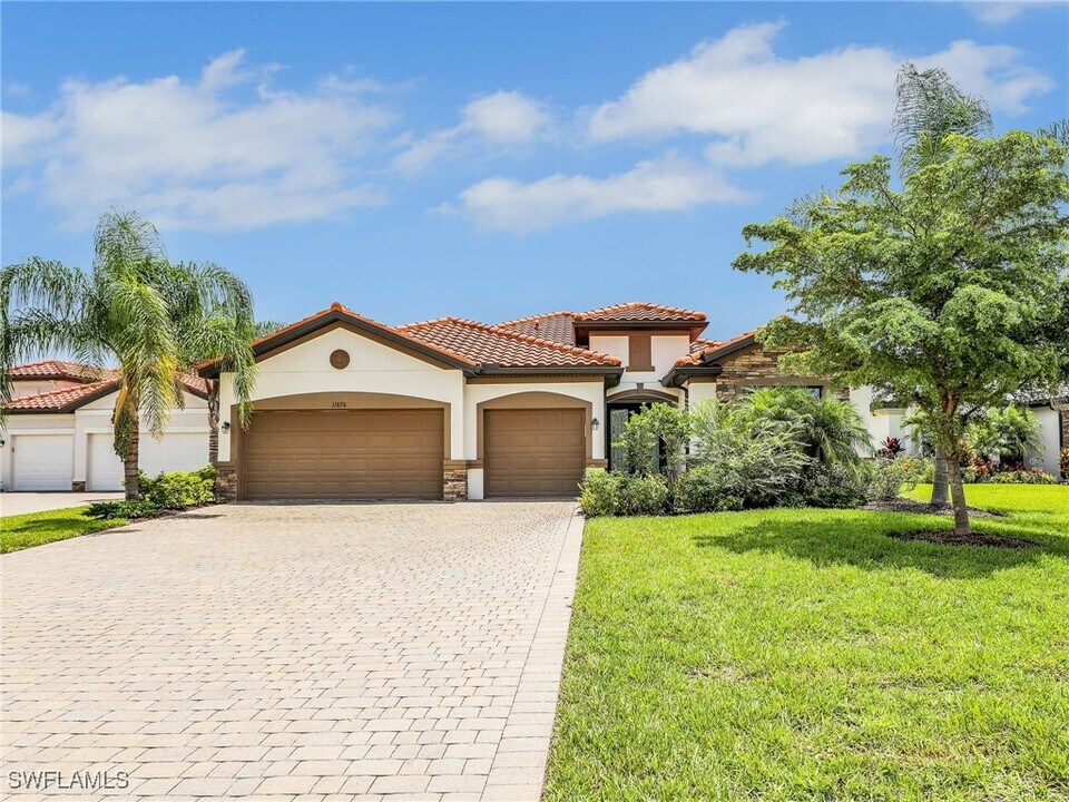 11876 Misty Arbor Run in Ft. Myers, FL - Building Photo