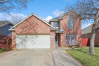 2144 Pritchard Dr in Grapevine, TX - Building Photo - Building Photo