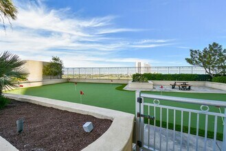 801 E Beach Dr in Galveston, TX - Building Photo - Building Photo