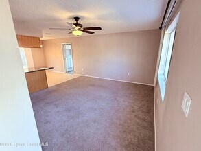 135 S Suzanne Ct in Merritt Island, FL - Building Photo - Building Photo