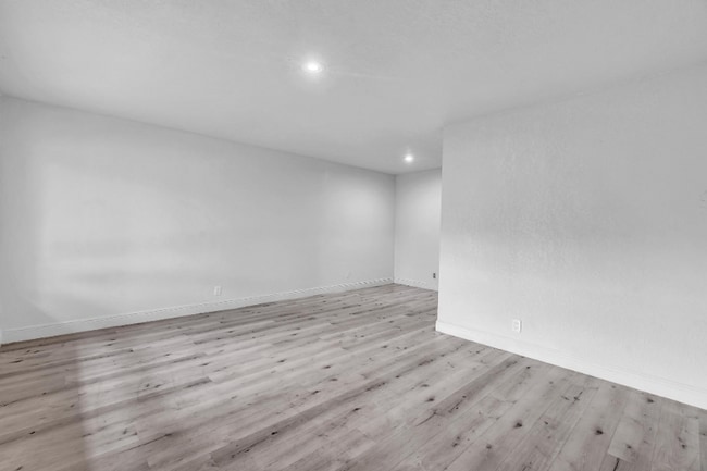 2781 SW 2nd St in Fort Lauderdale, FL - Building Photo - Building Photo