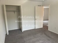 2726 Poplar St photo'