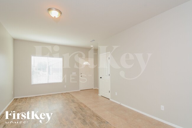 12918 W Columbine Dr, Unit 7-201 in El Mirage, AZ - Foto de edificio - Building Photo