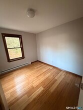 844 Field St in Naugatuck, CT - Building Photo - Building Photo