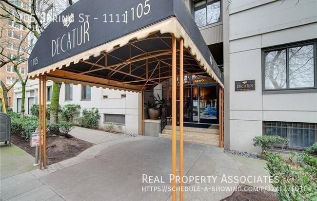 property at 1105 Spring St