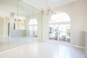 109 Black Olive Crescent in Royal Palm Beach, FL - Building Photo - Building Photo