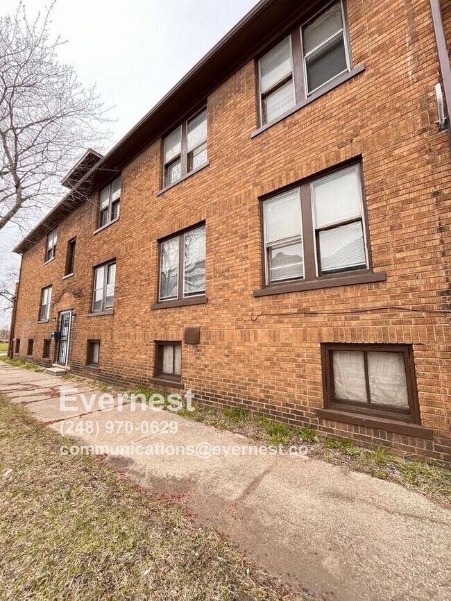 5440 Milford St in Detroit, MI - Building Photo - Building Photo